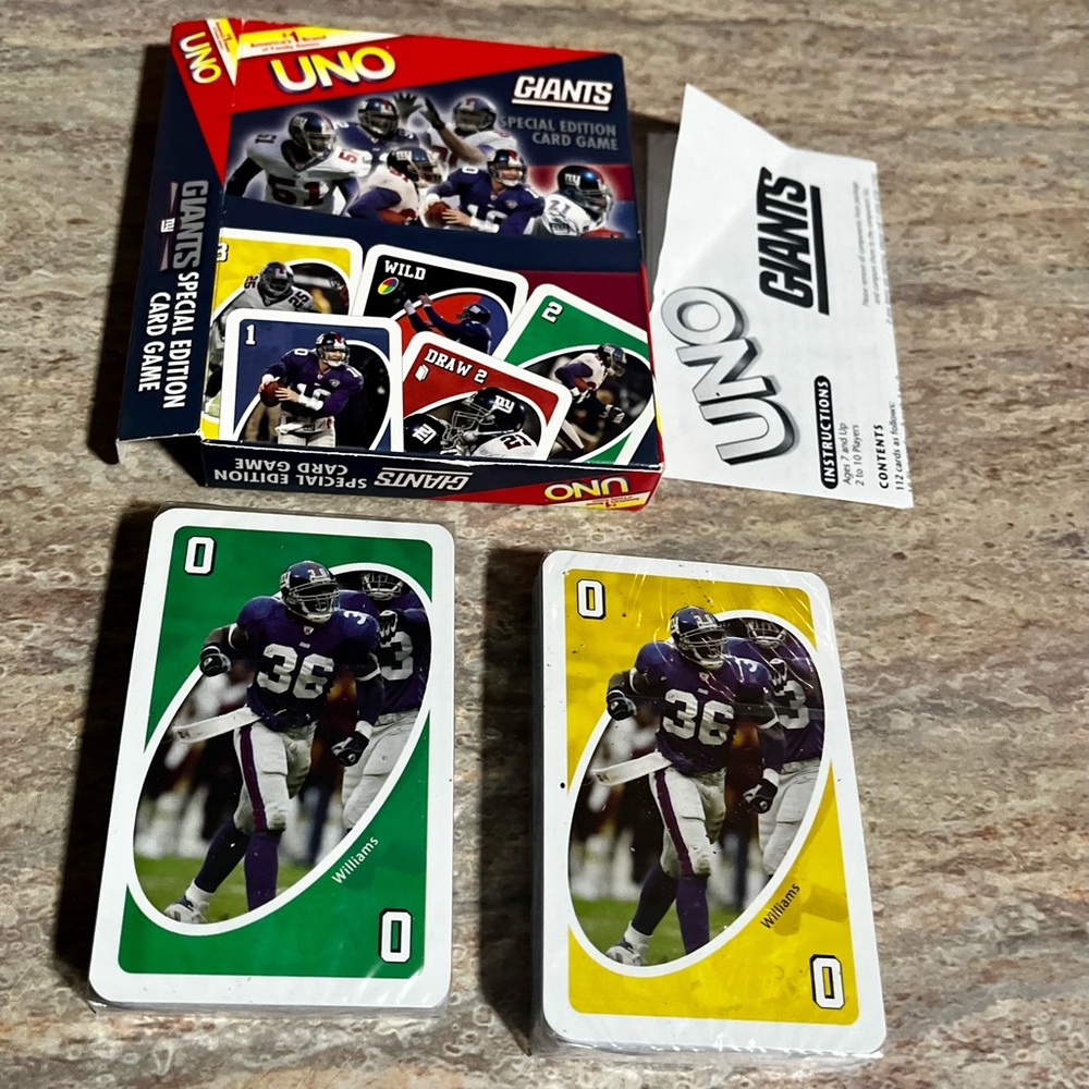 NIB UNO NFL NY Giants Exclusive Special Edition Custom Card Game from 2005 Roste